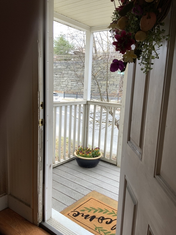 88 Deerfield St