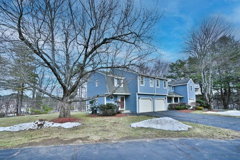 8 Village Green 8 Sturbridge MA 01566