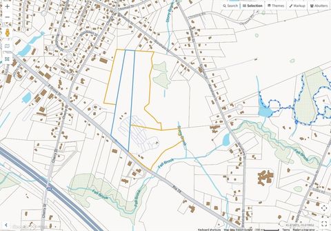 162 East Grove Street Middleboro MA 02346