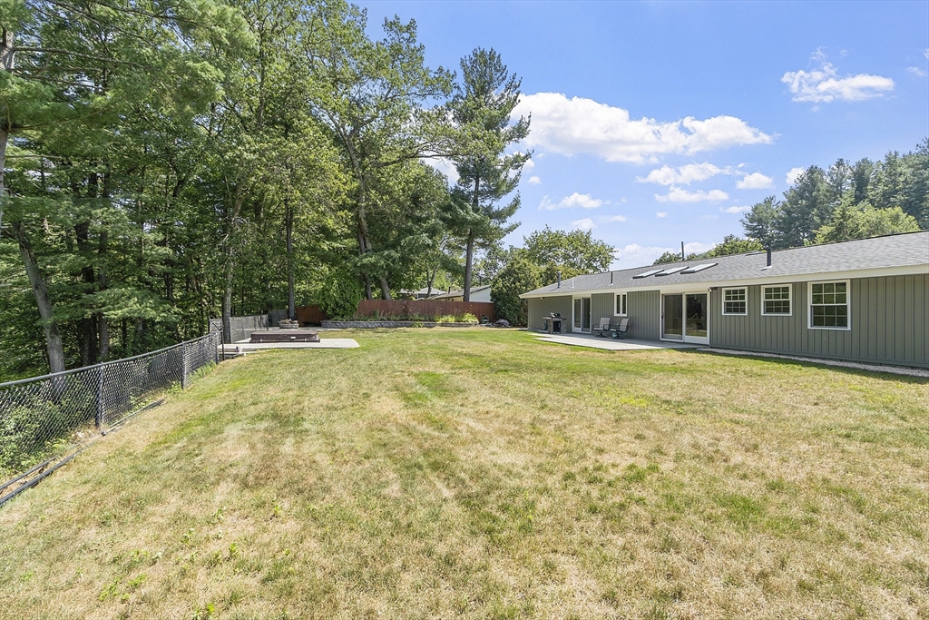 14 Janet Rd