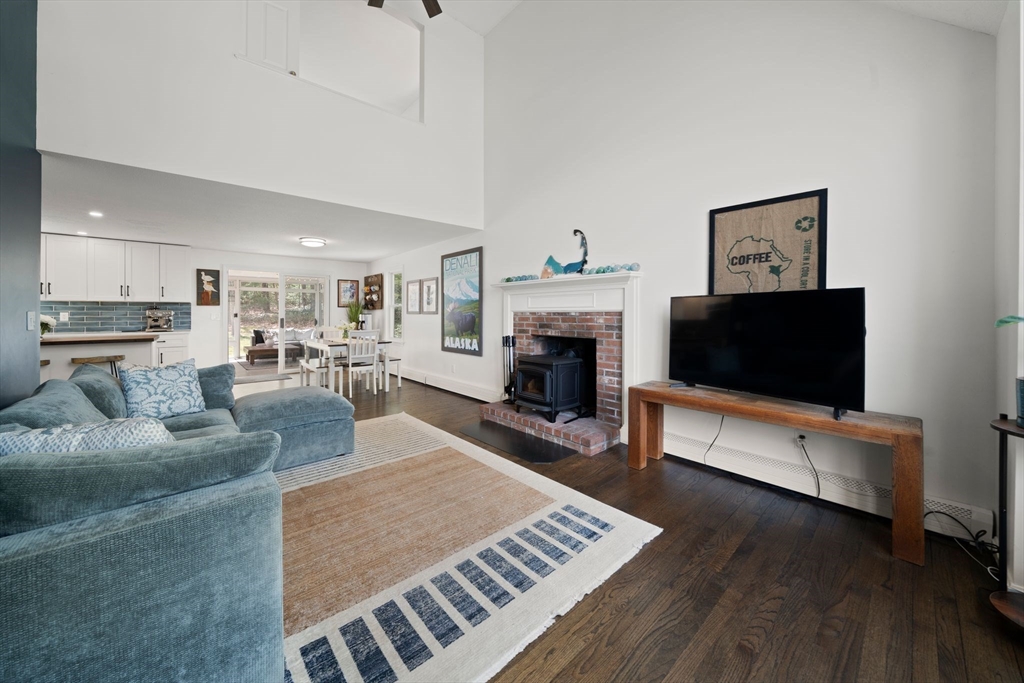 25 Moon Compass Ln, Sandwich, MA, 25 Moon Compass Ln, Sandwich, MA Photo #2