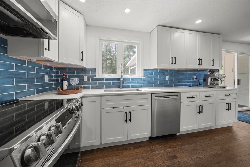 25 Moon Compass Ln, Sandwich, MA, 25 Moon Compass Ln, Sandwich, MA Photo #9