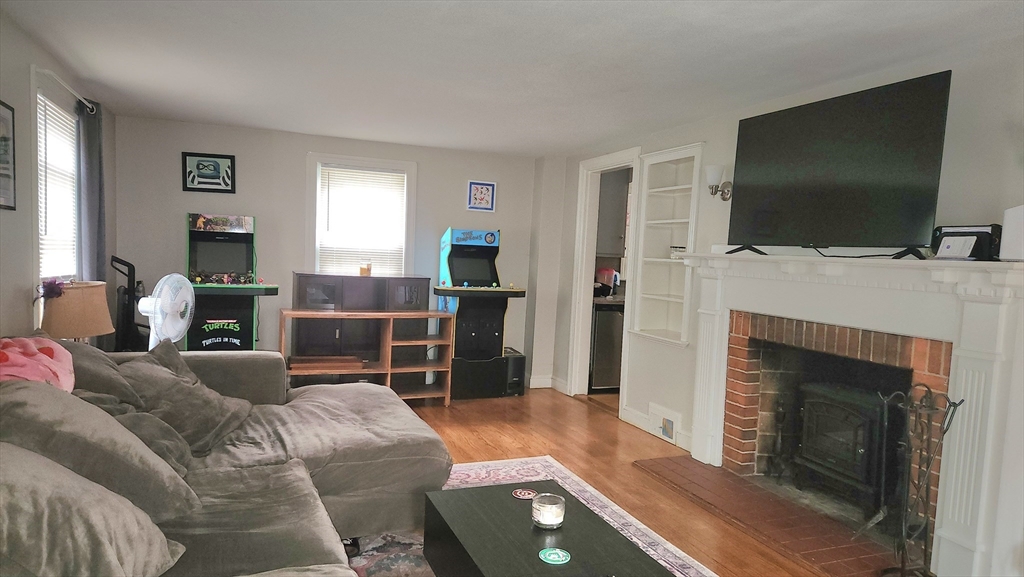 23 Marshall Rd