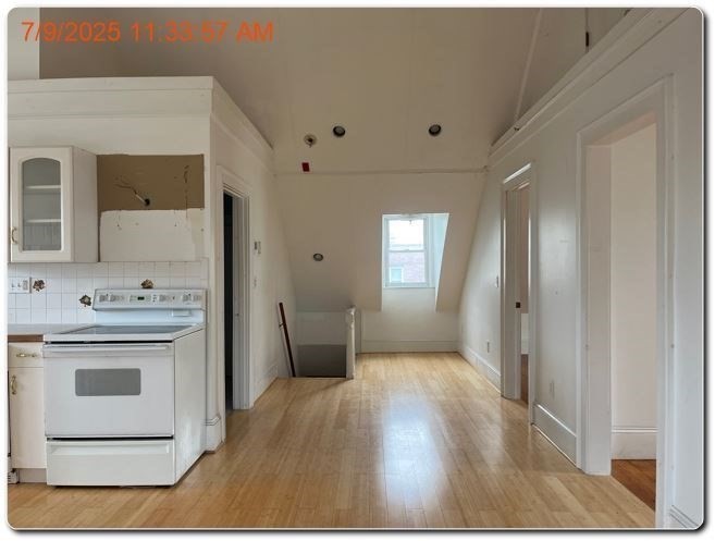 13 Portland St 4