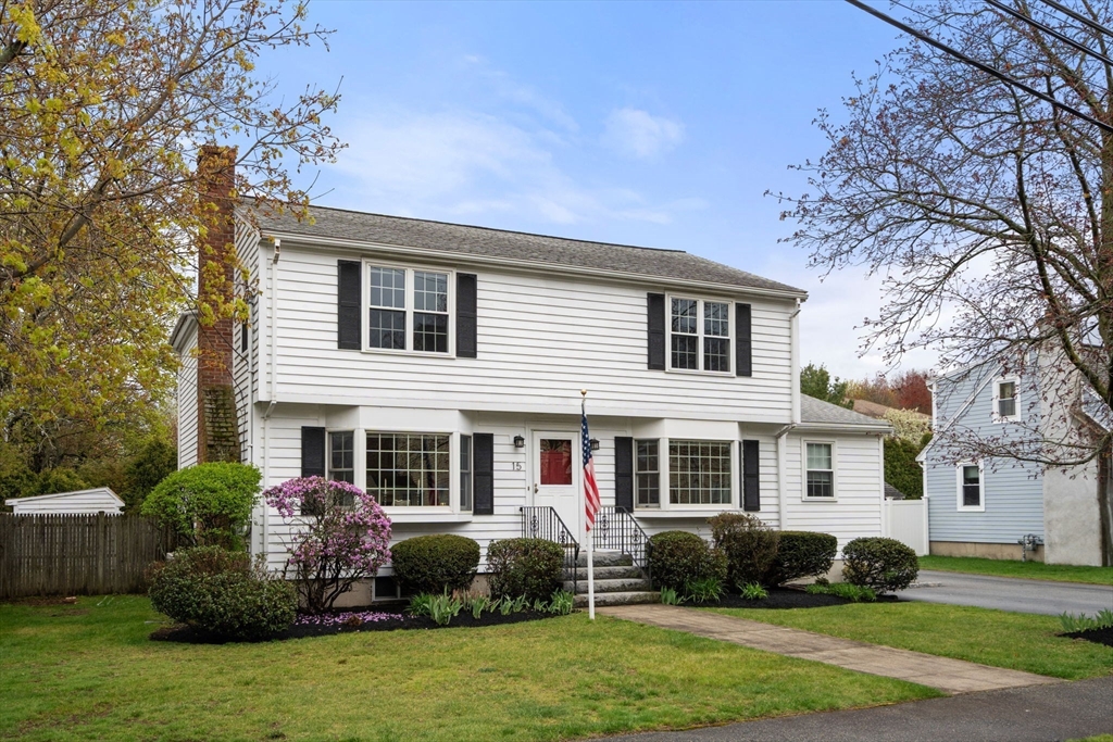 15 Walton St