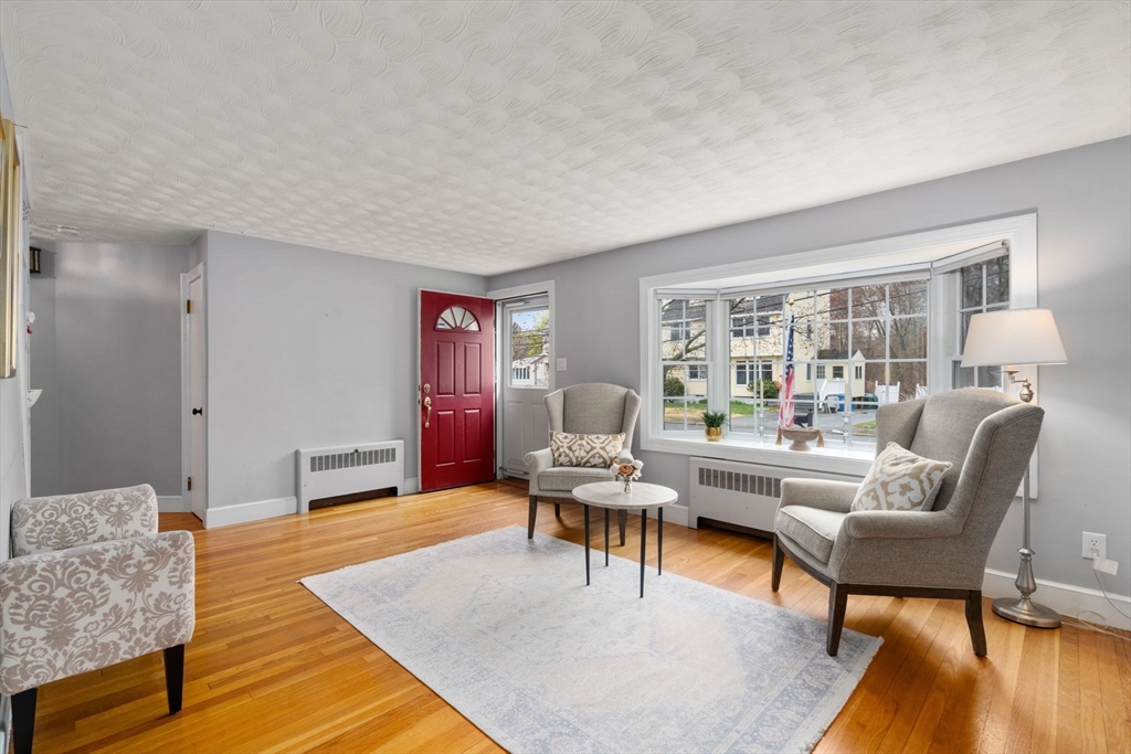 15 Walton St