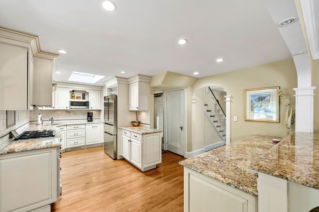 785 Brook Road, Milton, MA Photo #10