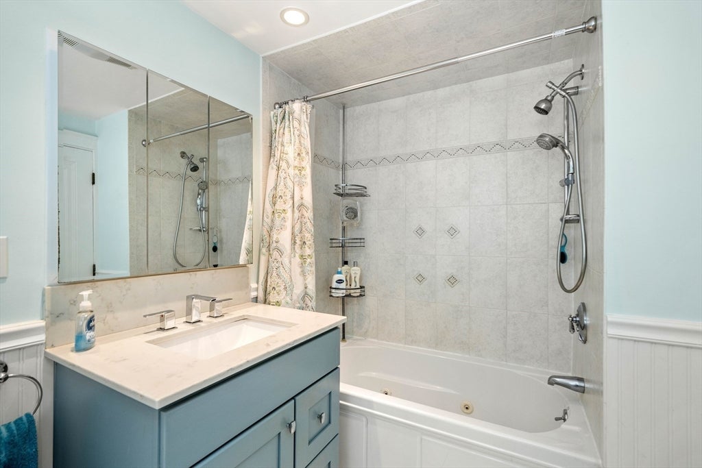 785 Brook Road, Milton, MA Photo #23