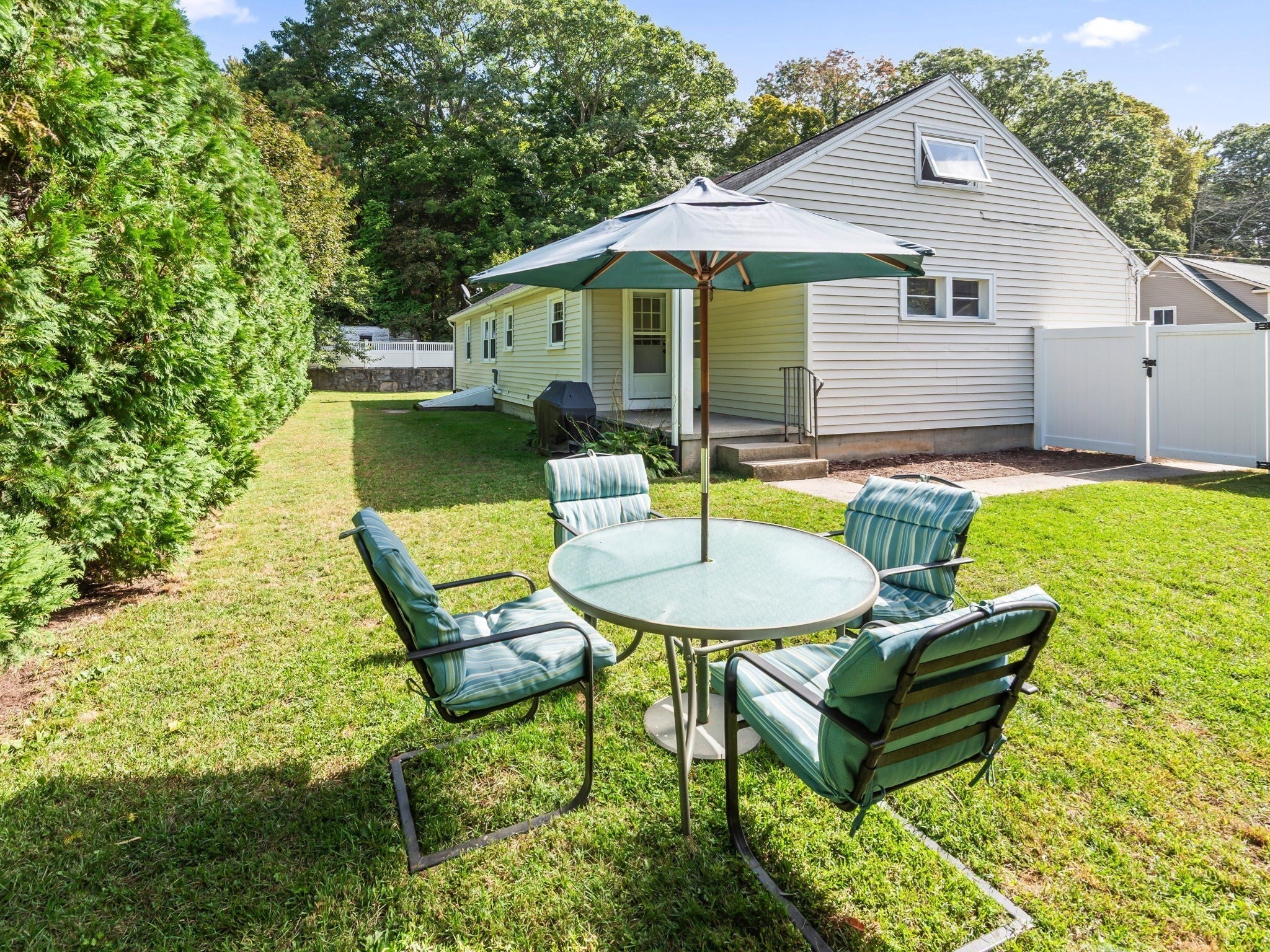 5 Briggs St, Northbridge, MA, 5 Briggs St, Northbridge, MA Photo #34