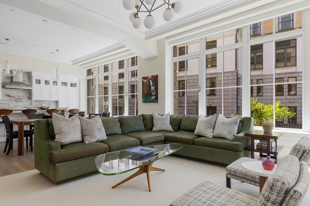 32 Derne St 2A