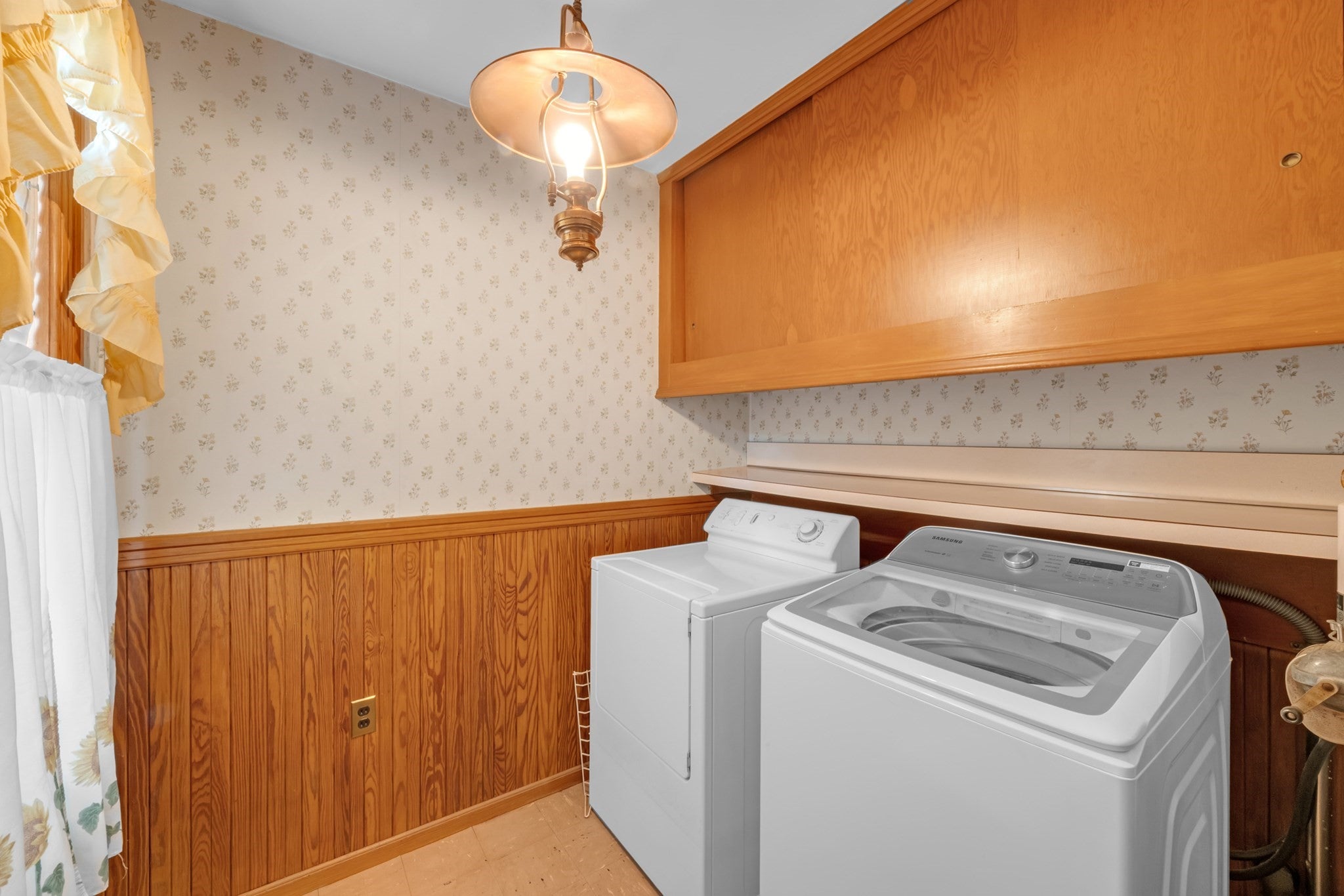 28 Crystal St, Worcester, MA, 28 Crystal St, Worcester, MA Photo #34