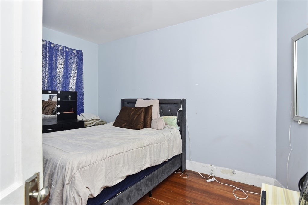 14-16 Nazing St, Boston, MA Photo #10