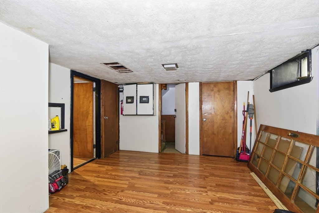 14-16 Nazing St, Boston, MA Photo #16