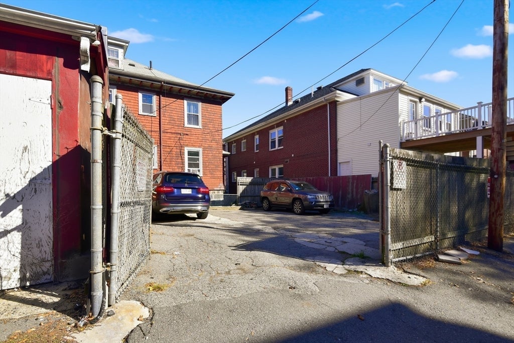 14-16 Nazing St, Boston, MA Photo #32