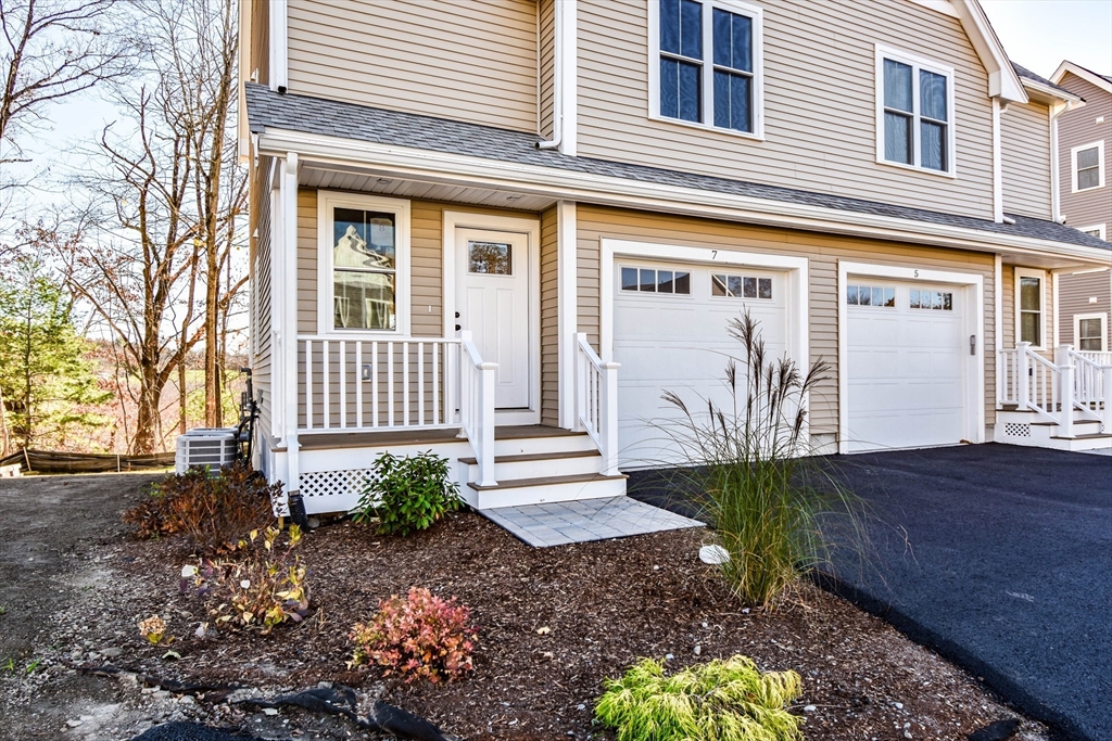 7 Orchard View Circle 7