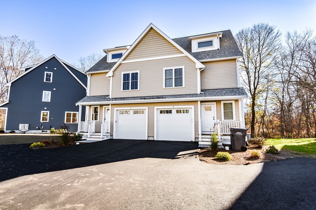 7 Orchard View Circle 7