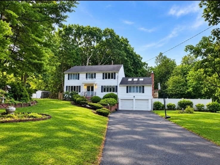 11 Colonial Ln, Canton, MA Photo #1