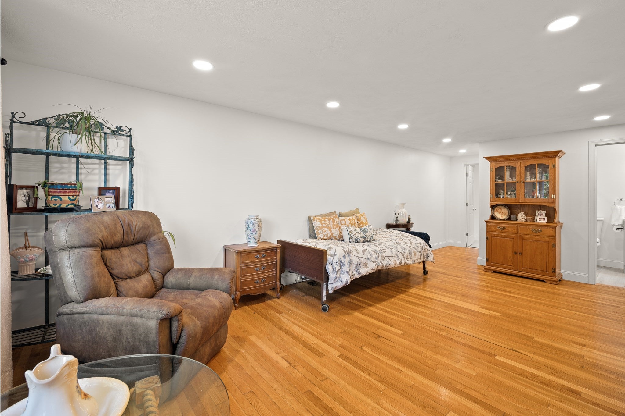 11 Colonial Ln, Canton, MA Photo #19