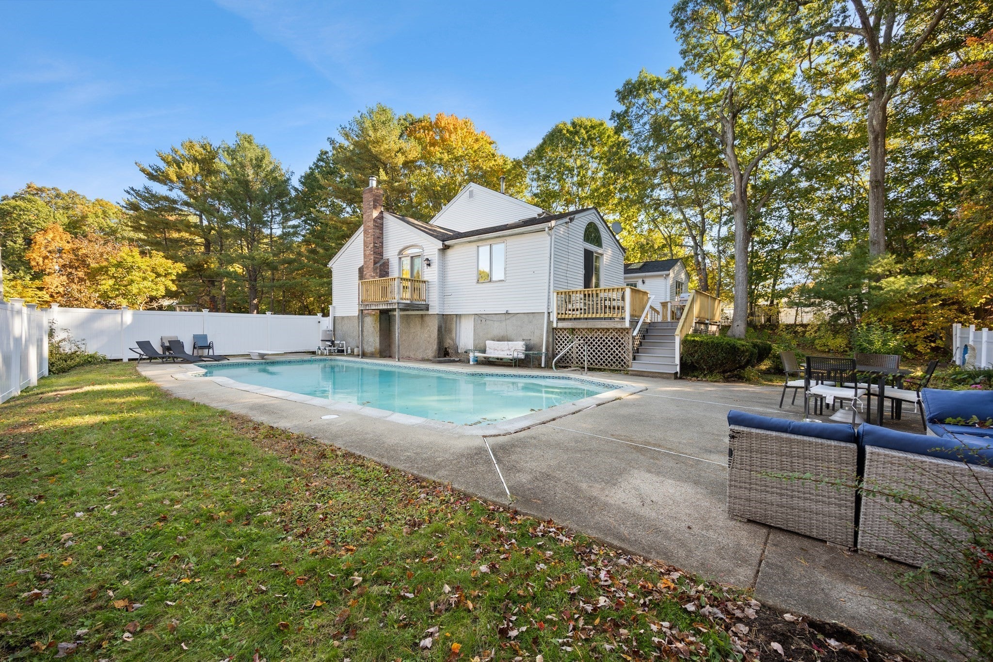 11 Colonial Ln, Canton, MA Photo #34