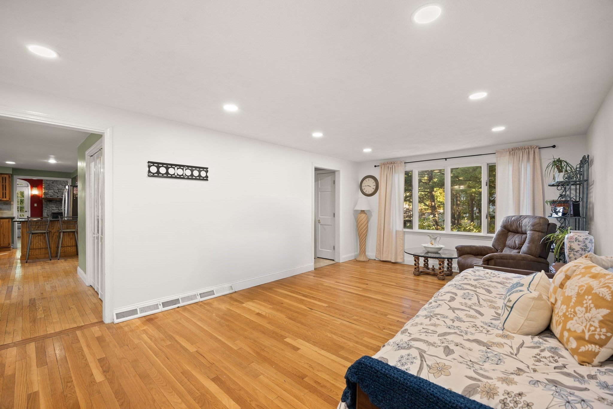 11 Colonial Ln, Canton, MA Photo #18