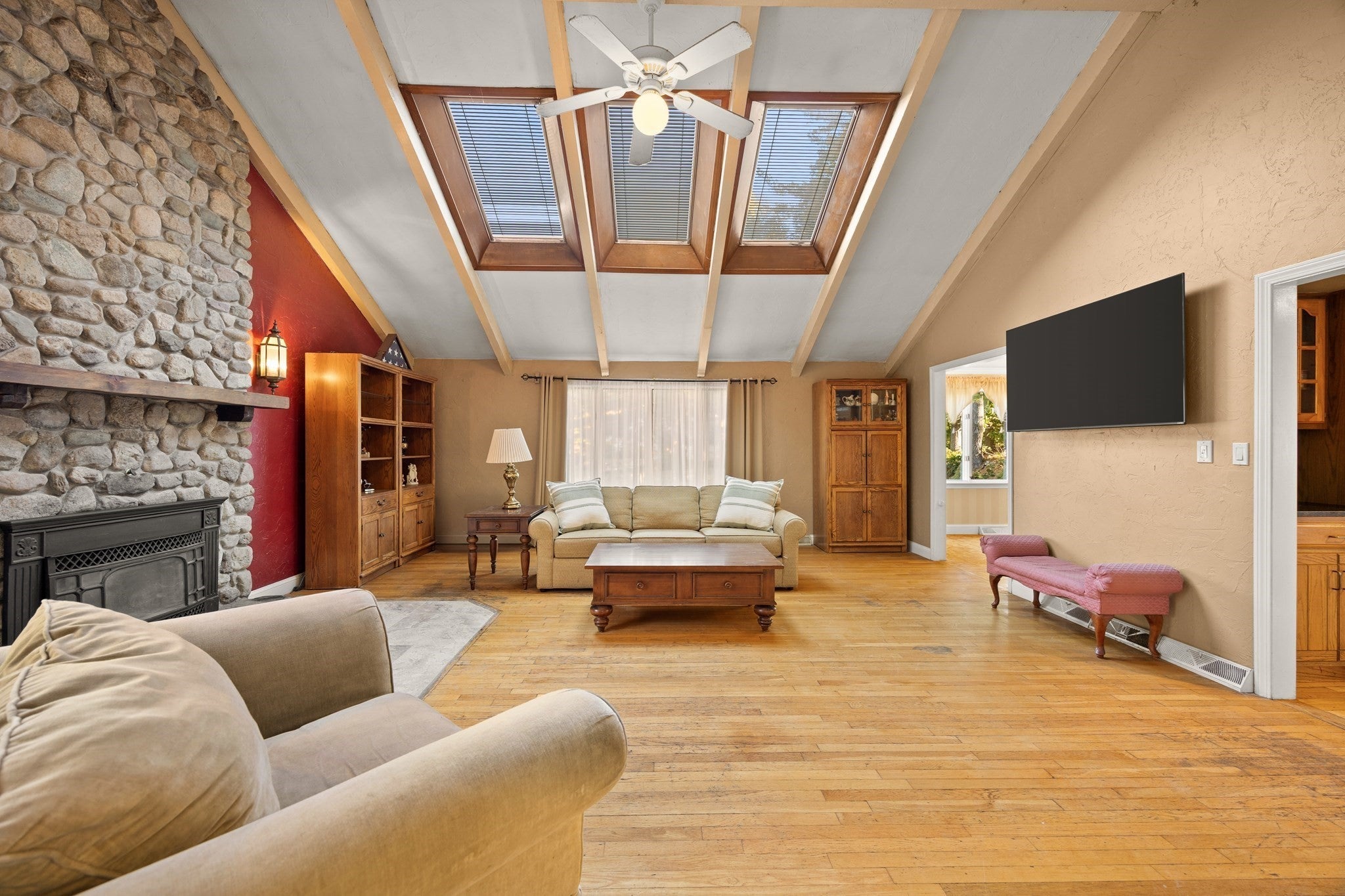11 Colonial Ln, Canton, MA Photo #7