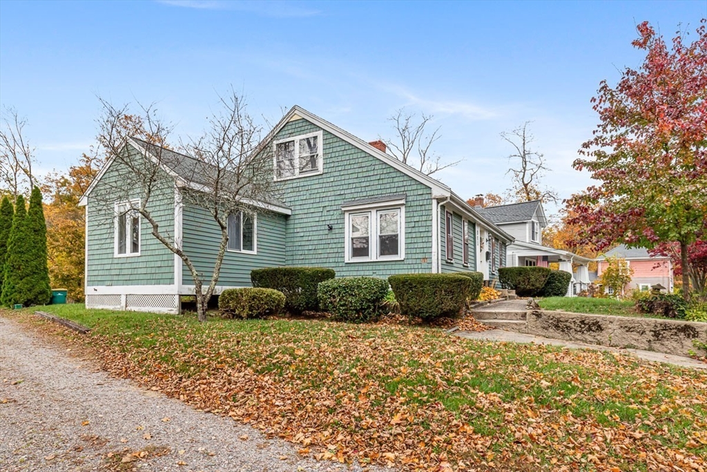 330 Mount Hope Street