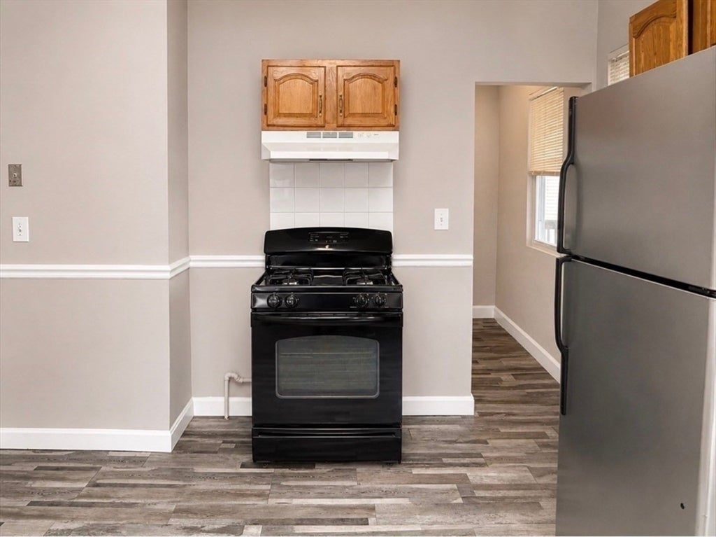 32 Callender St #3, Boston, MA Photo #3