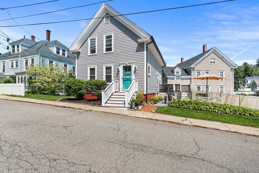 1 Lake Ave, Amesbury, MA, 1 Lake Ave, Amesbury, MA Photo #28