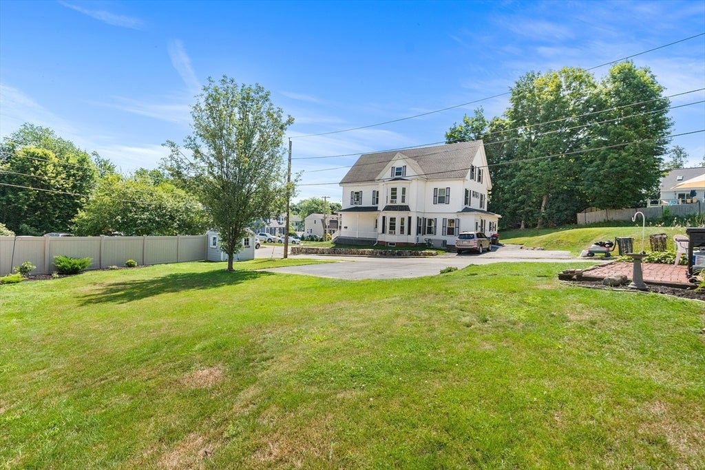 1 Lake Ave, Amesbury, MA, 1 Lake Ave, Amesbury, MA Photo #25