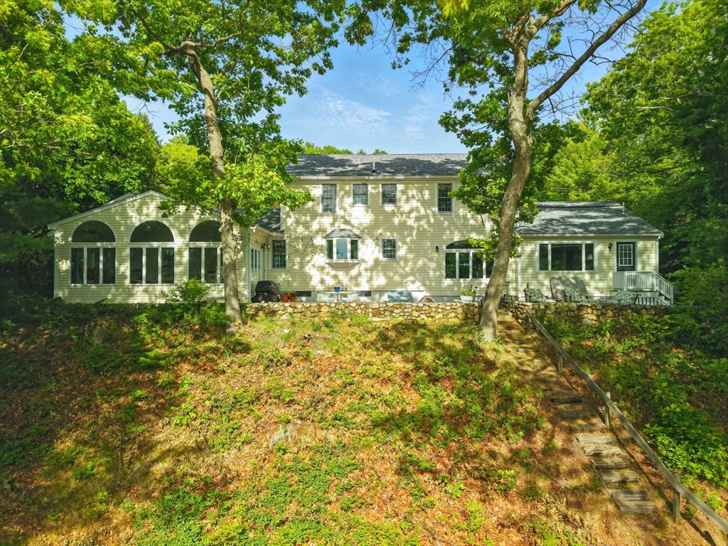 108 Island Creek Rd