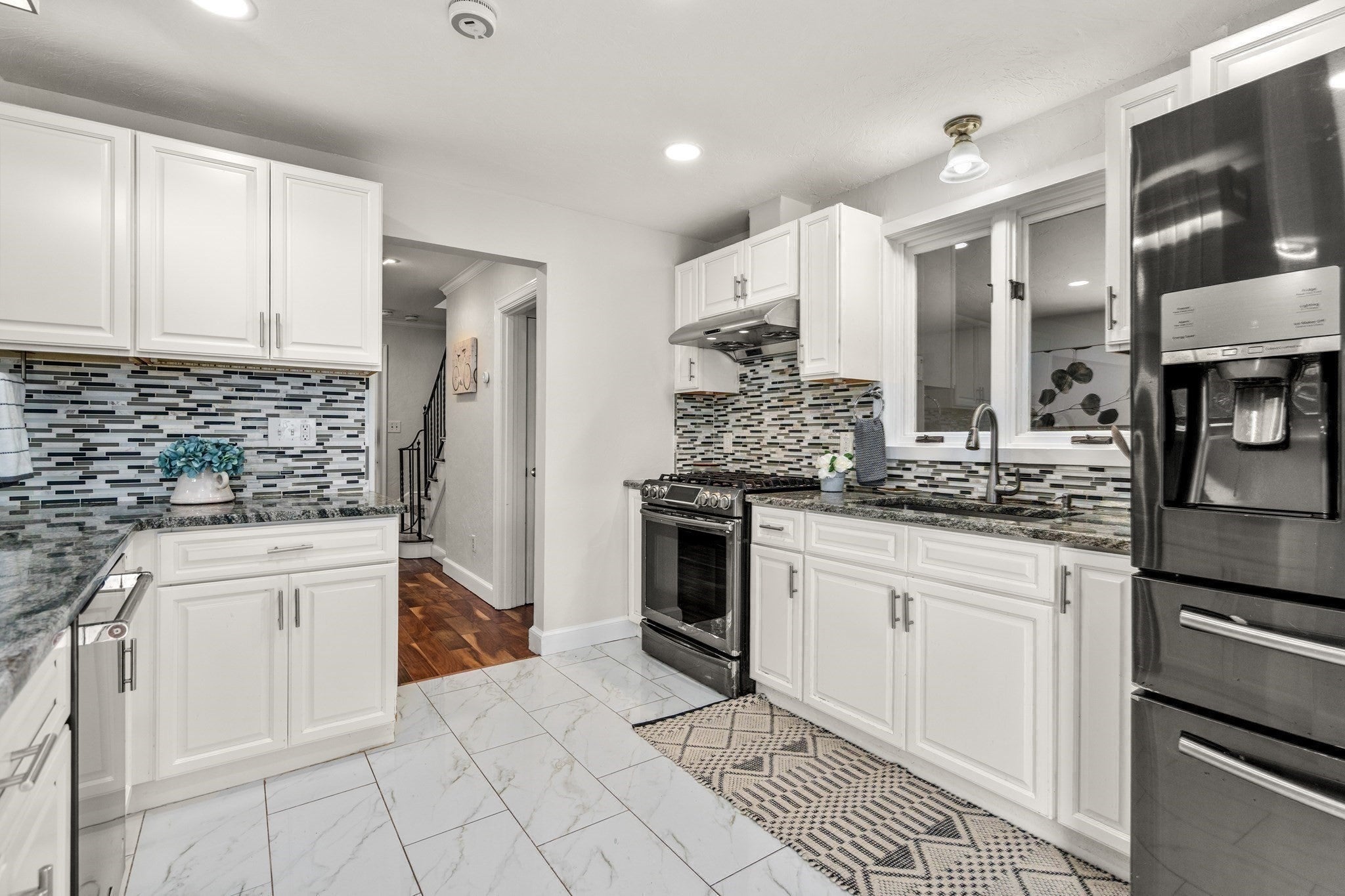 30 St James Rd, Shrewsbury, MA, 30 St James Rd, Shrewsbury, MA Photo #6