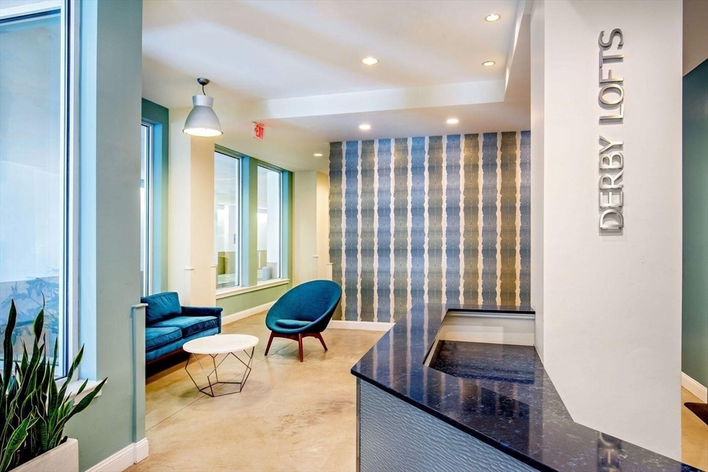 51 Lafayette Street 304
