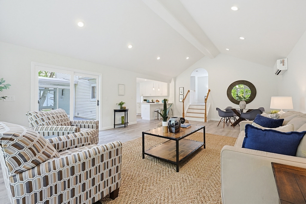 37 Temi Rd, Holliston, MA Photo #11