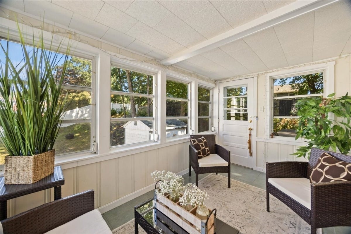 116 Running Brook Rd, Boston, MA Photo #18