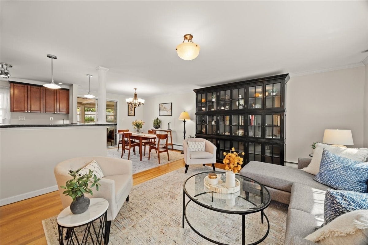 116 Running Brook Rd, Boston, MA Photo #10