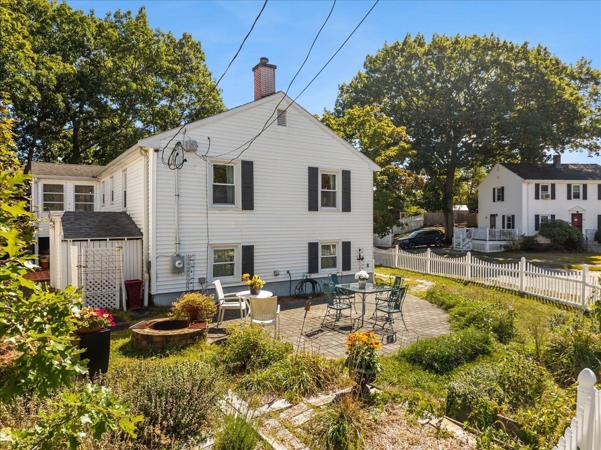 116 Running Brook Rd, Boston, MA Photo #7