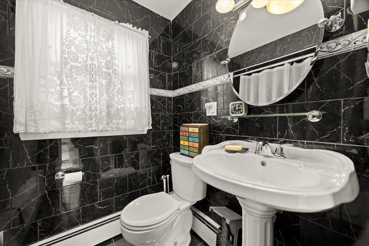 116 Running Brook Rd, Boston, MA Photo #20