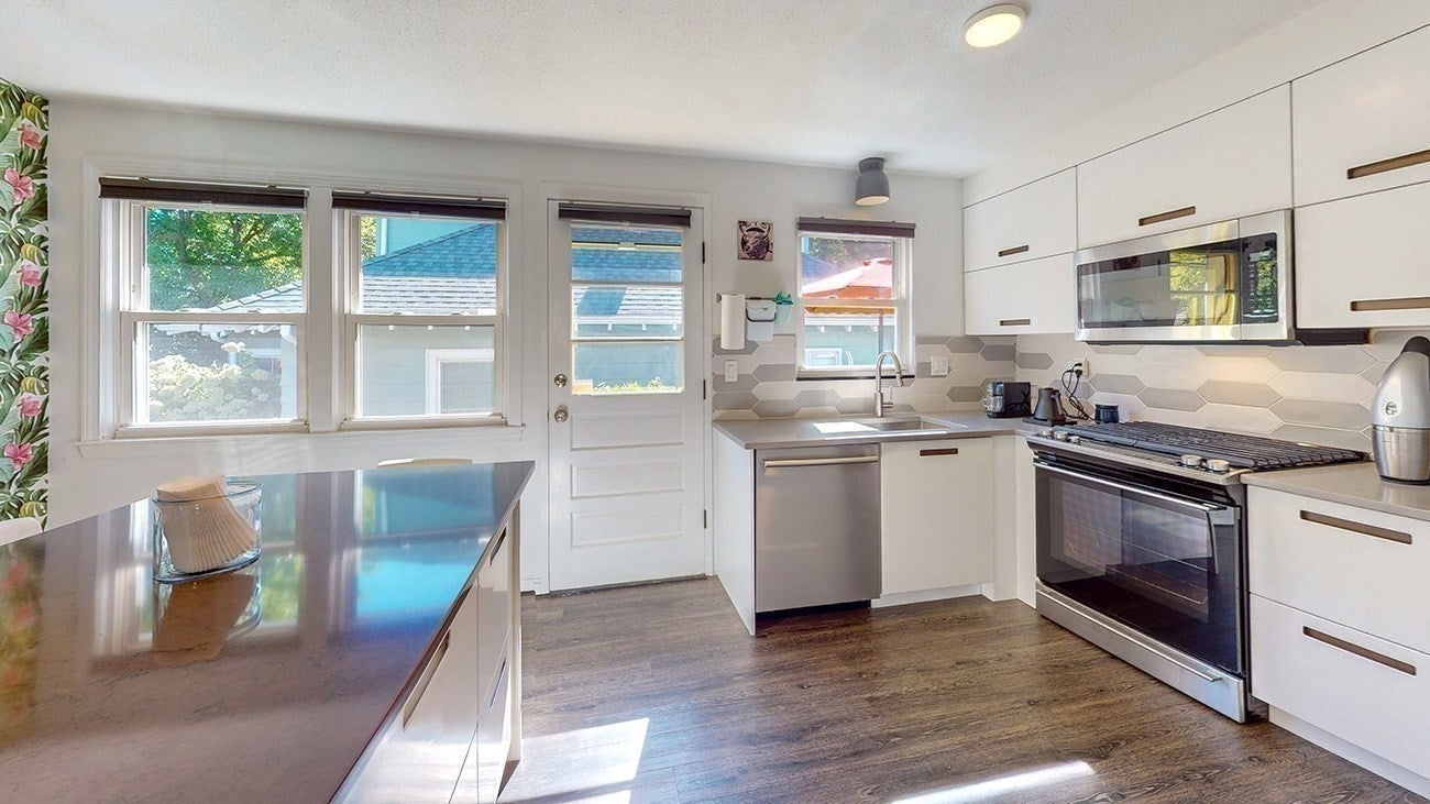 25 Bexley Rd, Boston, MA, 25 Bexley Rd, Boston, MA Photo #8