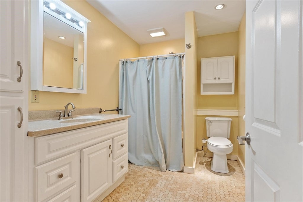 9 Lake Dr E DR, Westminster, MA, 9 Lake Dr E DR, Westminster, MA Photo #8