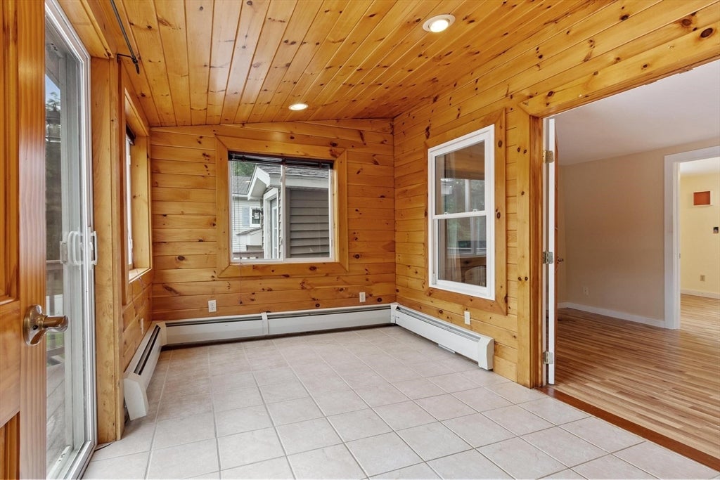 9 Lake Dr E DR, Westminster, MA, 9 Lake Dr E DR, Westminster, MA Photo #18