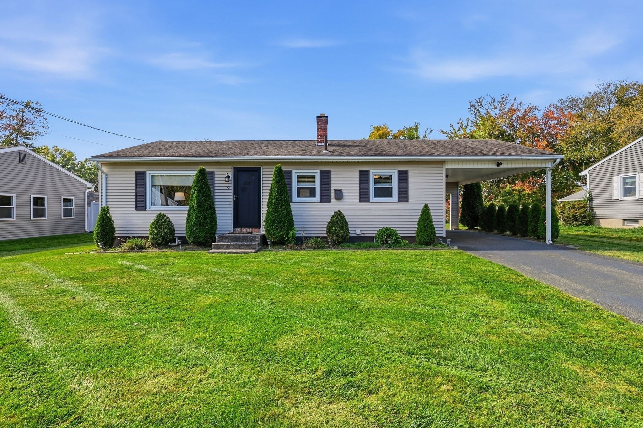 9 Brook St, South Hadley, MA Photo #1