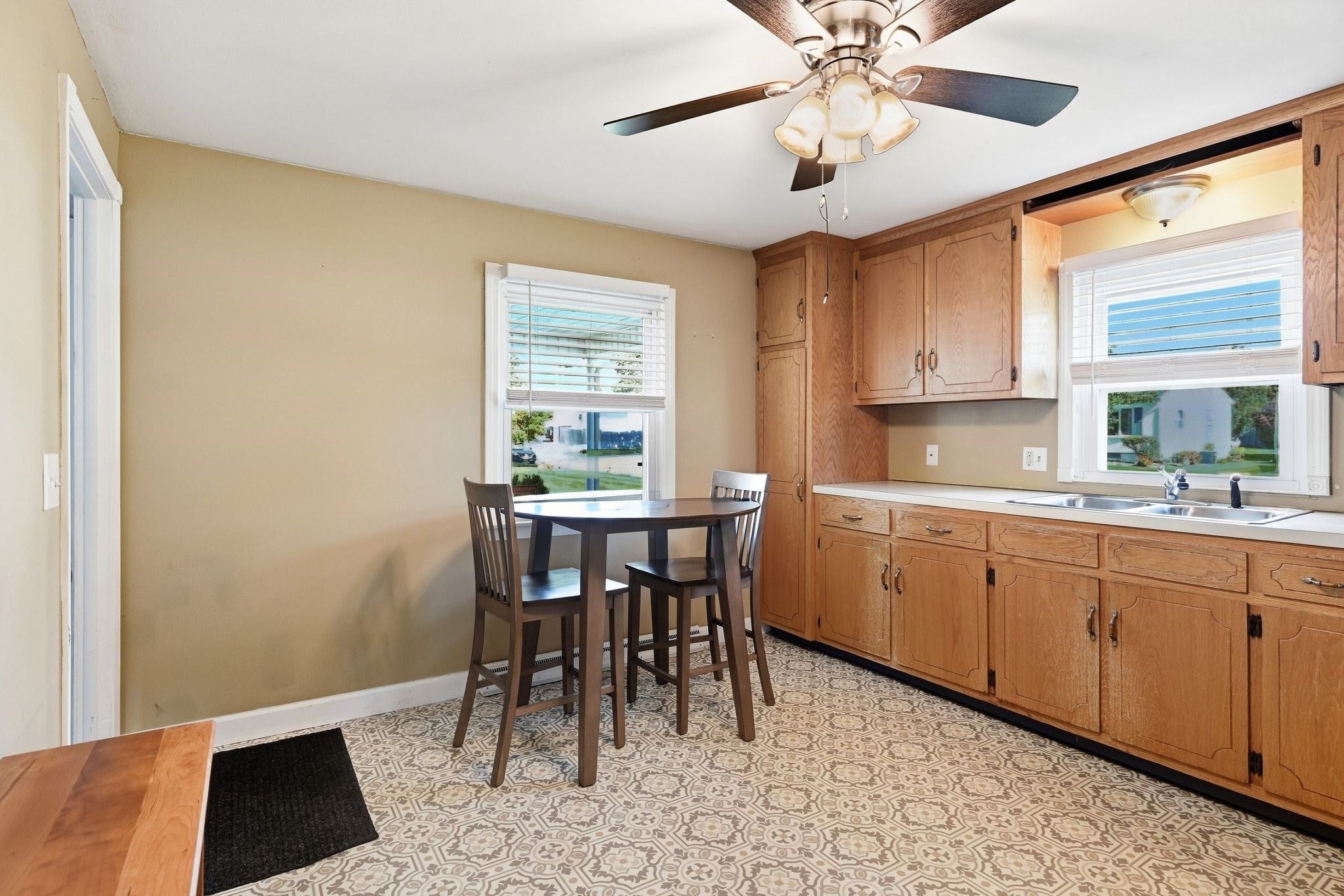 9 Brook St, South Hadley, MA Photo #9