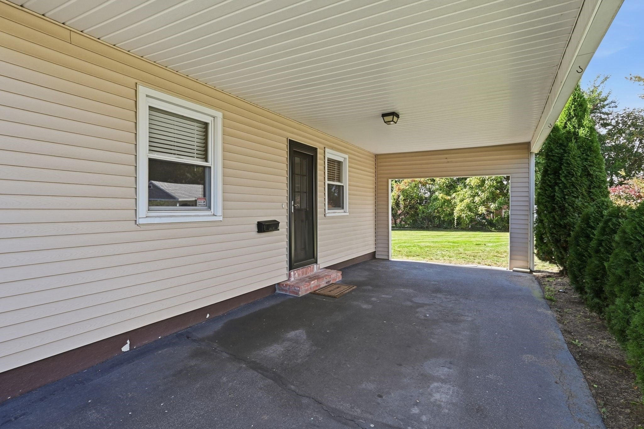 9 Brook St, South Hadley, MA Photo #4