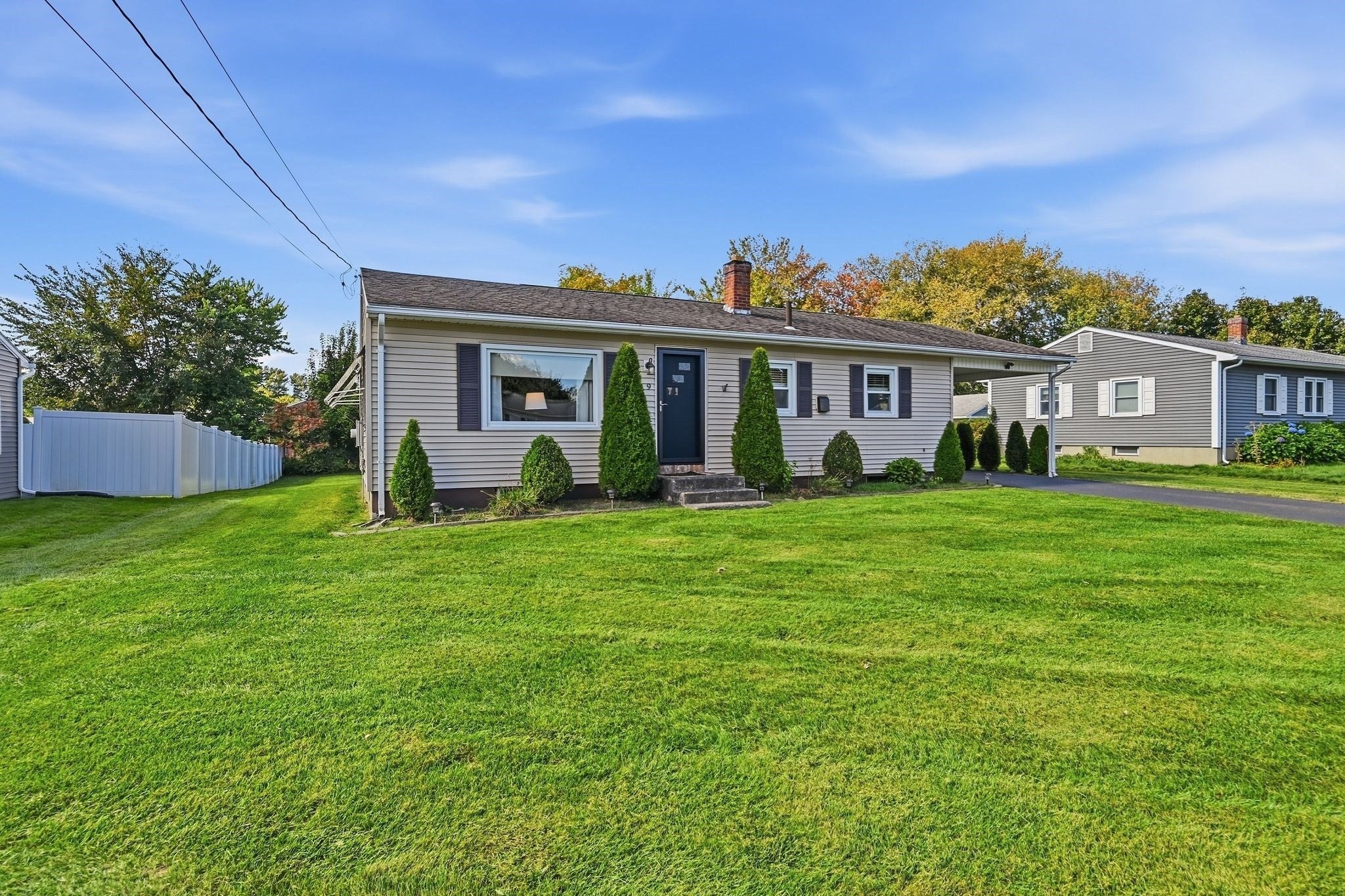 9 Brook St, South Hadley, MA Photo #3