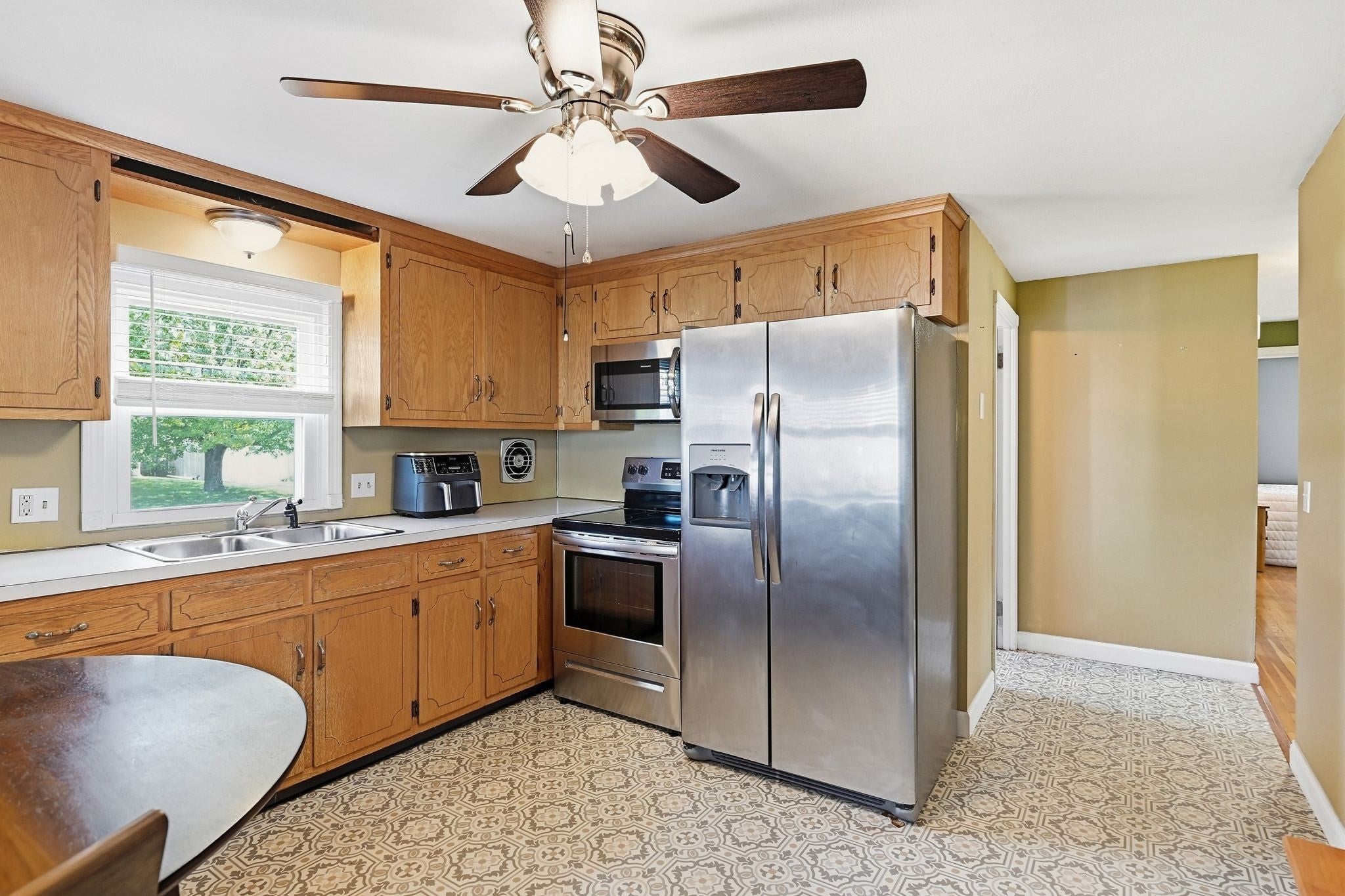 9 Brook St, South Hadley, MA Photo #11