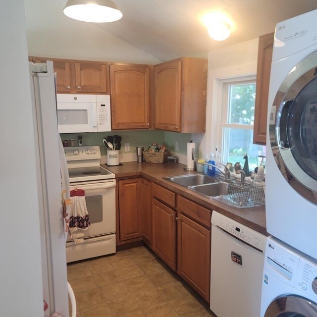 32 Chadwick Ave, Barnstable, MA Photo #3