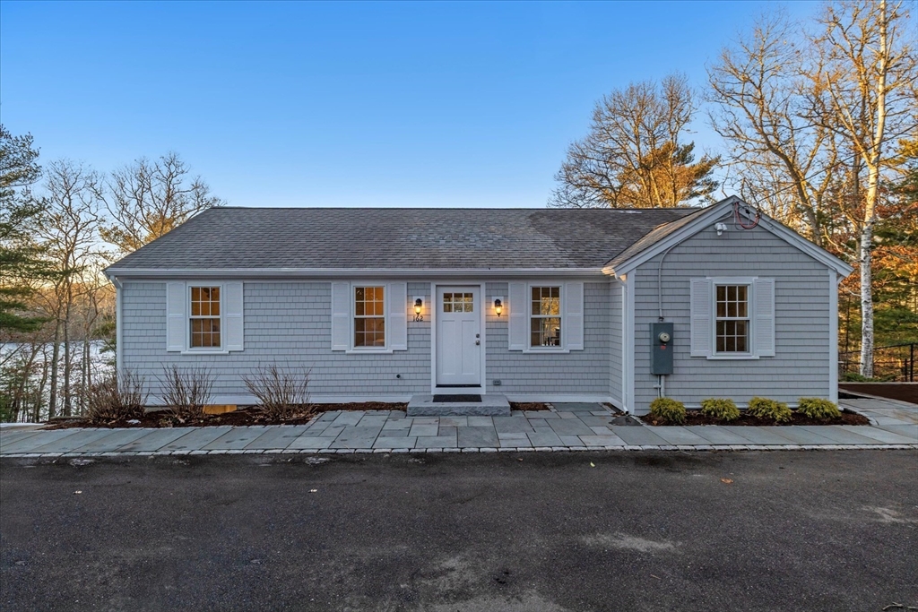 162 Main St