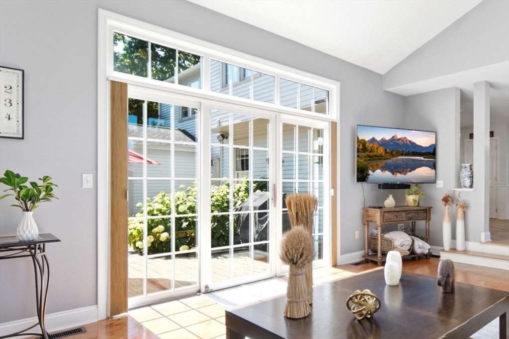9 Tennyson Dr