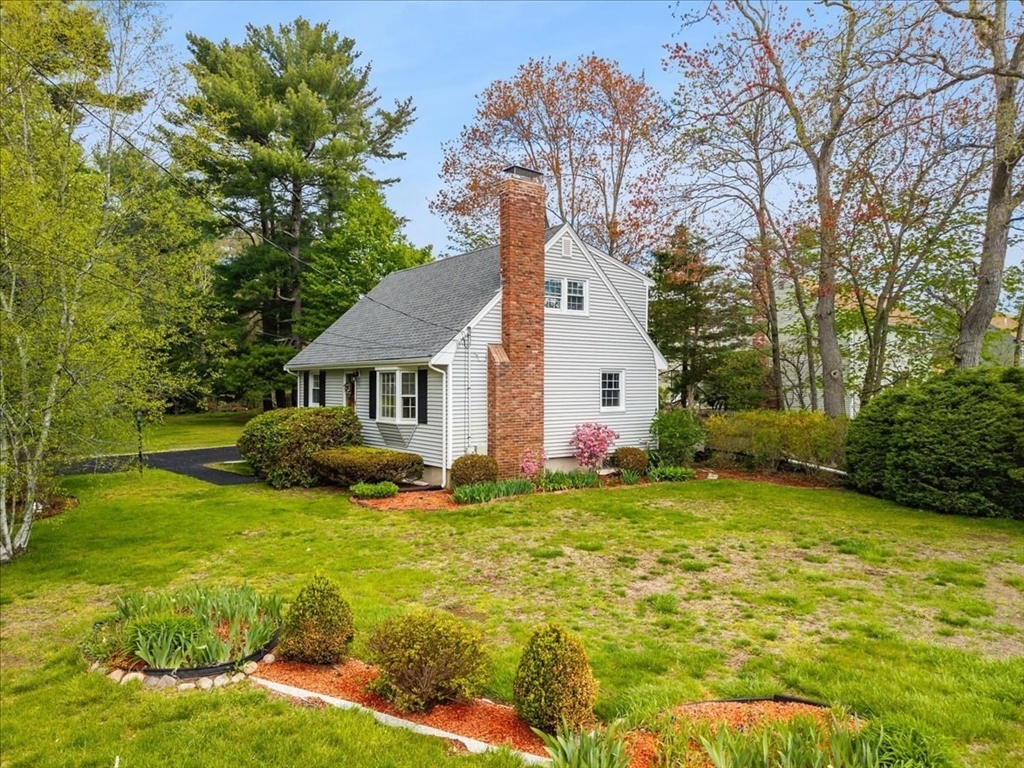 7 Glen Echo Blvd, Stoughton, MA Photo #2