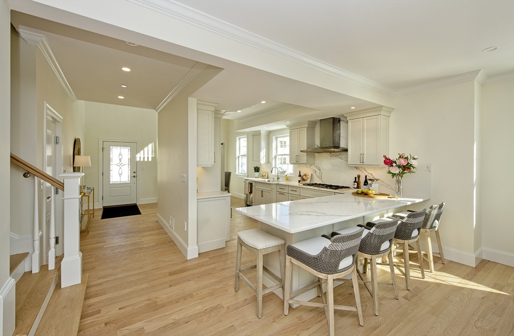13 Clubview Dr 13
